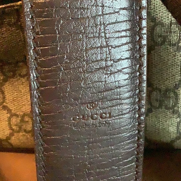 GUCCI GG Supreme canvas leather camera Bag - Picture 2 of 12